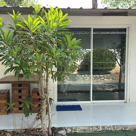Mem Homestay Chumphon Zewnętrze zdjęcie