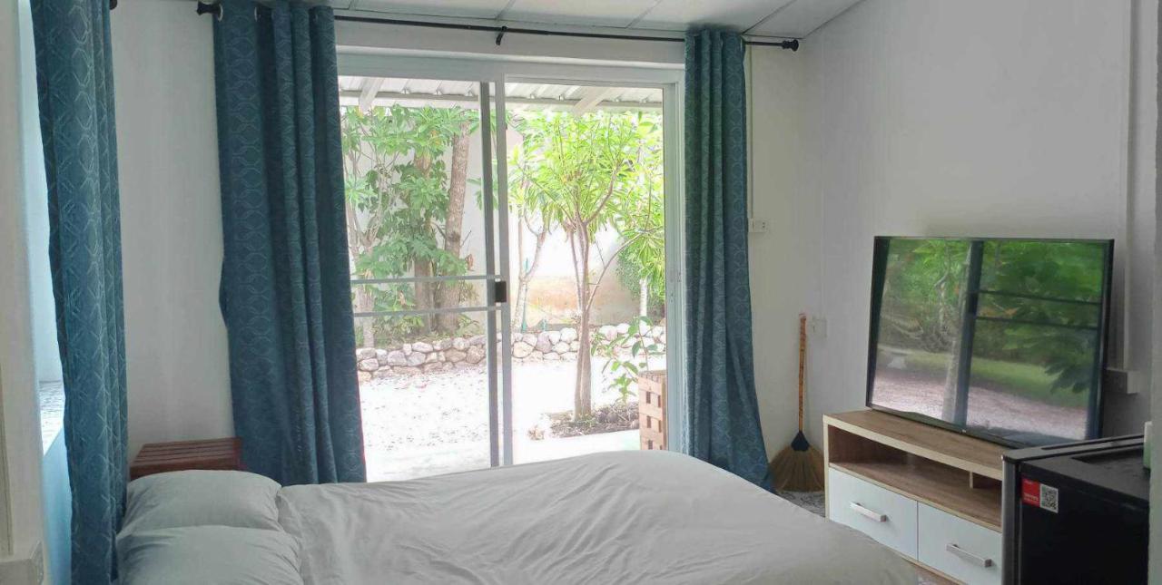Mem Homestay Chumphon Zewnętrze zdjęcie