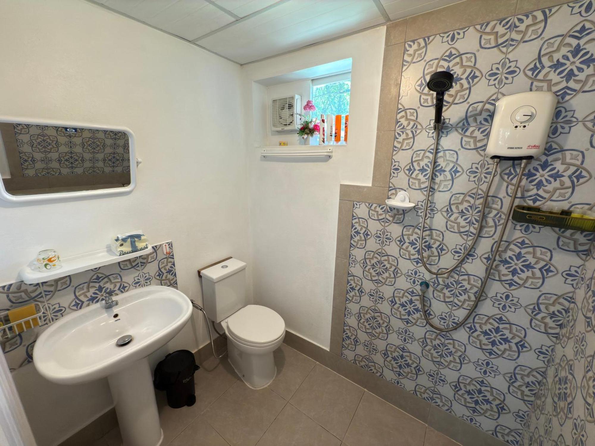 Mem Homestay Chumphon Zewnętrze zdjęcie