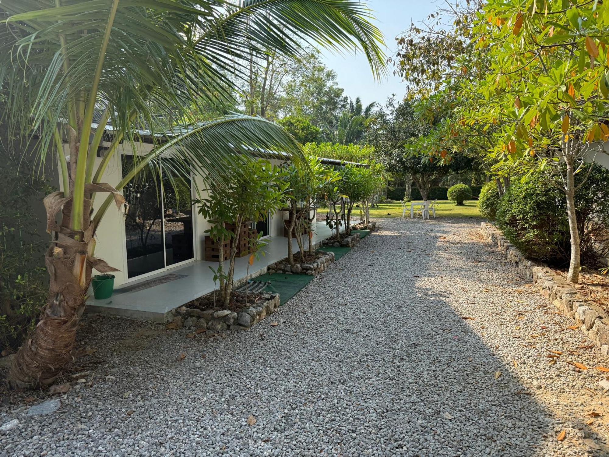 Mem Homestay Chumphon Zewnętrze zdjęcie