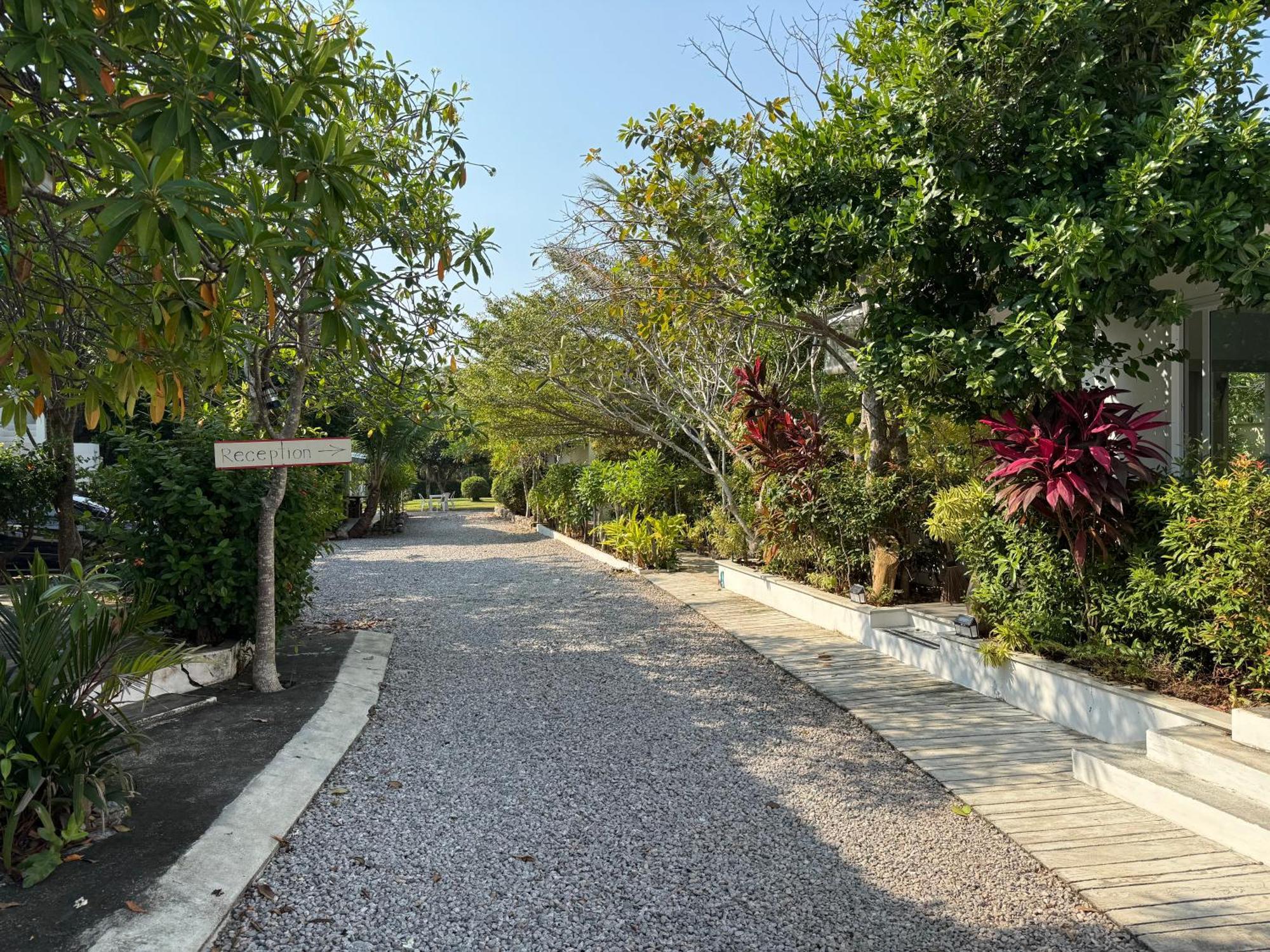 Mem Homestay Chumphon Zewnętrze zdjęcie
